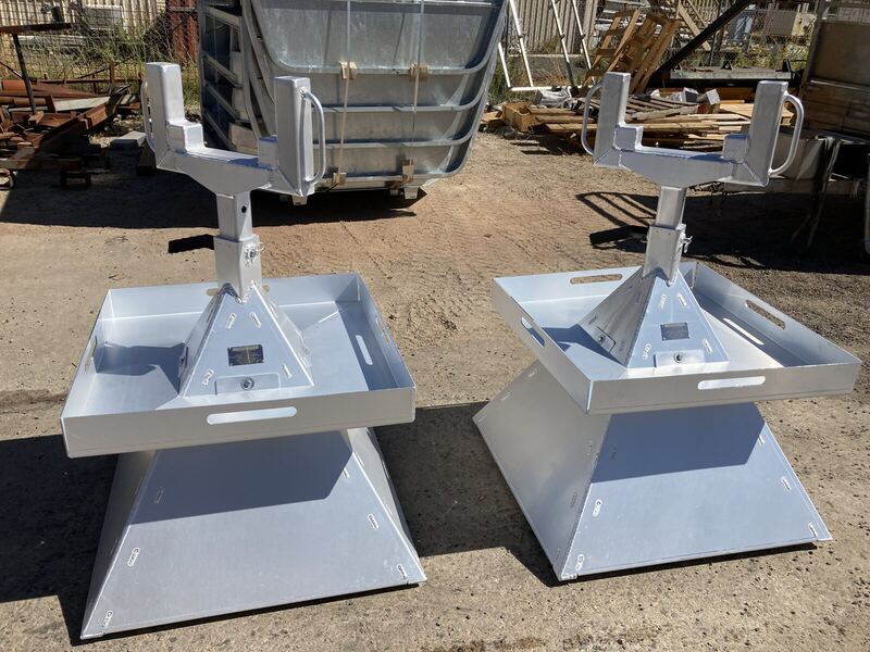 Powder-coated steel pedestal stands